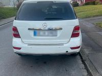 Second-hand Mercedes ML320 2008 Alb SUV