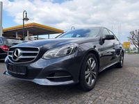 Gebraucht Mercedes E250 Avantgarde 204 PS (150 kW) 2017 Grau Limousine