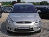 gebraucht Ford S-MAX Titanium Automatik/Navi/PDC/AHK/SHZ