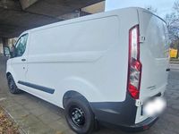 Gebraucht Ford Transit Custom 105 PS (77 kW) 2017 Weiß Van / Kleinbus