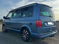 Gebraucht VW California Beach 199 PS (146 kW) 2019 Blau Van