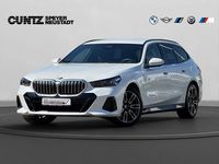 Gebraucht BMW 520 Performance 197 PS (144 kW) 2024 Weiß Kombi