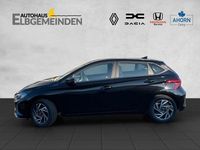 Gebraucht Hyundai i20 101 PS (74 kW) 2024 Schwarz Limousine