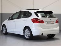 Gebraucht BMW 218 Basis 150 PS (110 kW) 2015 Alpinweiss 3 Van / Kleinbus
