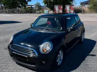 Käytetty Mini Cooper 95 HP (69 kW) 2009 Musta Viistoperä