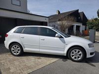 Gebraucht Audi A3 Ambiente 125 PS (91 kW) 2010 Weiß Kleinwagen