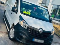 Gebraucht Renault Trafic 90 PS (66 kW) 2016 Weiß Van / Kleinbus