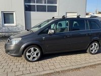Gebraucht Opel Zafira 150 PS (110 kW) 2010 Grau Van / Kleinbus