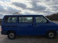 Gebraucht VW T4 151 PS (111 kW) 1998 Blau Van