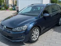 Gebraucht VW Golf VII Highline 125 PS (91 kW) 2017 Blau Kombi