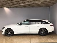 Gebraucht Mercedes E300 AMG 313 PS (230 kW) 2024 Unilack polarweiß Kombi