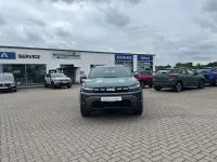 Neu Dacia Duster Expression 154 PS (113 kW) 2026 Zedergrün SUV