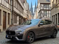 Gebraucht Maserati Levante 275 PS (202 kW) 2021 Grau SUV