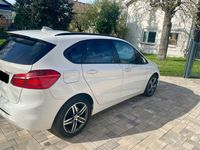 gebraucht BMW 218 Active Tourer 218d Sport Line Sport Line