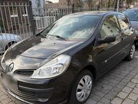 Gebraucht Renault Clio II 75 PS (55 kW) 2006 Schwarz Kleinwagen