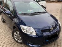 Gebraucht Toyota Auris 97 PS (71 kW) 2007 Blau Kleinwagen