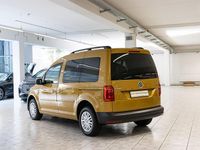 Gebraucht VW Caddy Beach 102 PS (75 kW) 2019 Sandstorm yellow metallic Van / Kleinbus