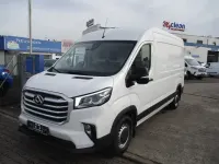 Gebraucht Ford Transit 148 PS (108 kW) 2024 Weiß Van / Kleinbus