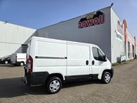 Gebraucht Peugeot Boxer Avantage 101 PS (74 kW) 2010 Weiß Van