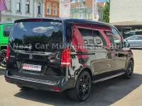 Gebraucht Mercedes V300 Avantgarde Edition 237 PS (174 kW) 2023 Schwarz Van / Kleinbus