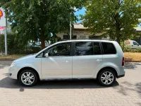 Gebraucht VW Touran 140 PS (102 kW) 2007 Silber Van / Kleinbus