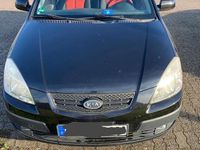 Second-hand Kia Rio 112 CP (82 kW) 2005 Negru Hatchback