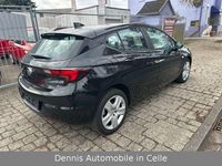 Gebraucht Opel Astra Edition 95 PS (69 kW) 2017 Schwarz Limousine
