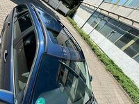 Gebraucht BMW 316 116 PS (85 kW) 2004 Blau Kombi