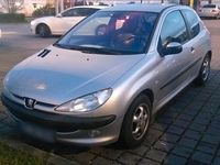 Gebraucht Peugeot 206 75 PS (55 kW) 2003 Silber Coupé