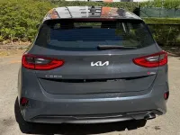 Gebraucht Kia Ceed Spirit 160 PS (117 kW) 2021 Grau Kleinwagen