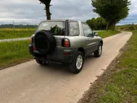 Gebraucht Toyota RAV4 128 PS (94 kW) 1998 Grau SUV