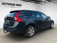Gebraucht Volvo V60 Kinetic 114 PS (83 kW) 2013 Savile grey / metallic Kombi