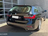 Gebraucht BMW 318 Advantage 156 PS (114 kW) 2022 Schwarz Limousine