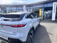 Gebraucht Renault Megane E-Tech Iconic 161 kW (220 PS) 2024 Grau Limousine