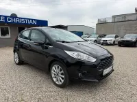 Second-hand Ford Fiesta Titanium 101 CP (74 kW) 2017 Negru Hatchback