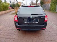 Gebraucht Skoda Octavia 105 PS (77 kW) 2012 Schwarz Kombi