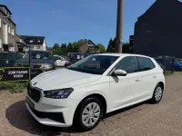 Gebraucht Skoda Fabia 80 PS (58 kW) 2022 Bila candy/candyweiss Kleinwagen