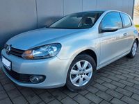 Gebraucht VW Golf VI 102 PS (75 kW) 2009 Silber Kleinwagen