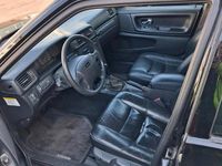 Second-hand Volvo V70 140 CP (102 kW) 2000 Negru Break