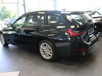 Gebraucht BMW 318 156 PS (114 kW) 2025 Schwarz Kombi