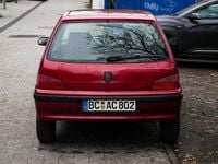 Gebraucht Peugeot 106 75 PS (55 kW) 1999 Rot Kleinwagen