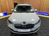 gebraucht Skoda Karoq TDI Style DSG *Navi*Kessy*Kamera*LED*Tempo