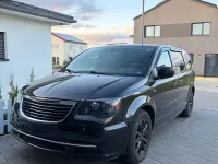 Gebraucht Chrysler Town & Country 287 PS (211 kW) 2014 Schwarz Van / Kleinbus