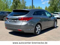 Gebraucht Hyundai i40 Trend 165 PS (121 kW) 2017 Silber Kombi