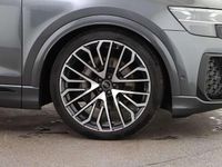 Gebraucht Audi Q8 S-Line 286 PS (210 kW) 2024 Daytonagrau perleffekt SUV