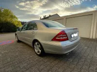 Gebraucht Mercedes C320 218 PS (160 kW) 2000 Silber Limousine