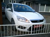 Gebraucht Ford Focus 109 PS (80 kW) 2009 Weiß Limousine