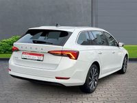 Gebraucht Skoda Octavia Style 150 PS (110 kW) 2022 Weiss Kombi