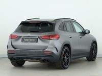 Gebraucht Mercedes GLA45 AMG AMG 421 PS (309 kW) 2021 Manufaktur magnolack manufaktur mountaingrau magn SUV