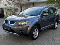 Gebraucht Mitsubishi Outlander 170 PS (125 kW) 2010 Grau SUV
